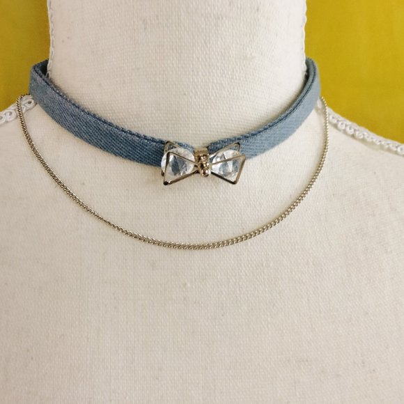 BCBG cami top with cute bow choker - Picture 2 of 7